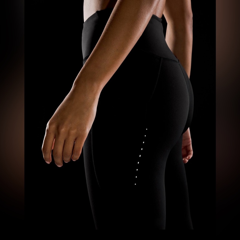 NWT Lululemon Fast and Free HR Tight 25” With Pockets in Black Size 4 - Picture 3 of 12